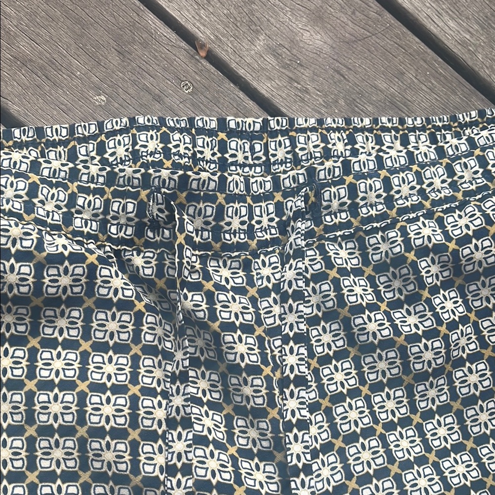 Geometric Patterned Pants - Picture 3 of 7